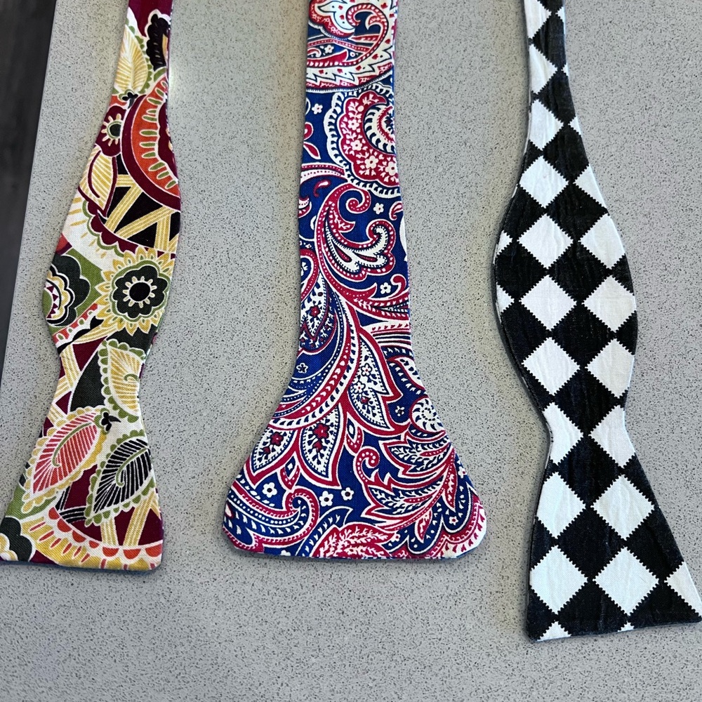 Bow ties 3 for $15 & get a Flawed one for Free / Please read description below - Picture 6 of 11